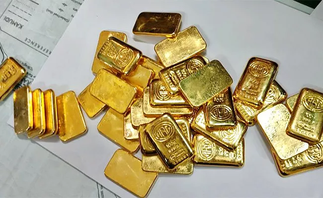 Rs 5 Crores Worth Of Gold Seized in Miryalaguda On Election Code - Sakshi