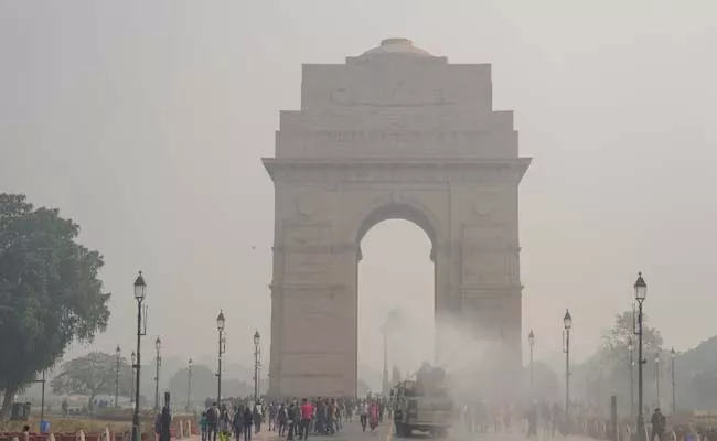 Delhi Is Most Polluted Capital In World Swiss Iq Air - Sakshi