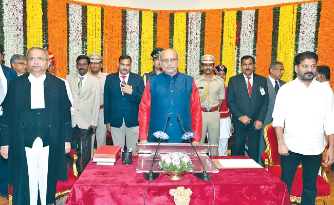 Radhakrishnan Swearing As Governor of Telangana - Sakshi
