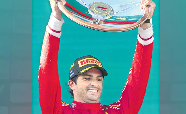 Formula One: Carlos Sainz Wins Australian Grand Prix - Sakshi