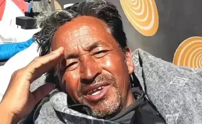 Sonam Wangchuk Ends 21 Day Fast Over Ladakh Demands - Sakshi