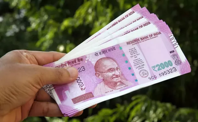 RBI will not exchange or deposit Rs 2000 notes on April 1 - Sakshi