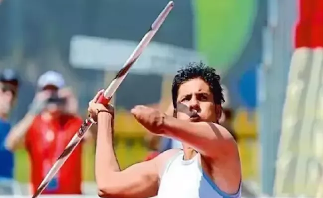 Paralympian Devendra Jhajaria to contest as BJP LokSabha candidate from Churu - Sakshi