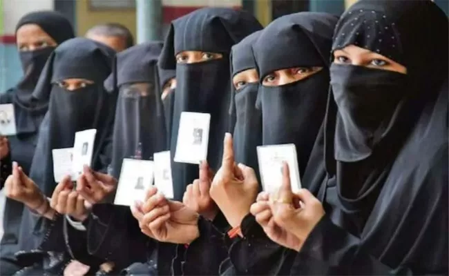 24 Percent Muslim Votes Game Changer in Kerala - Sakshi