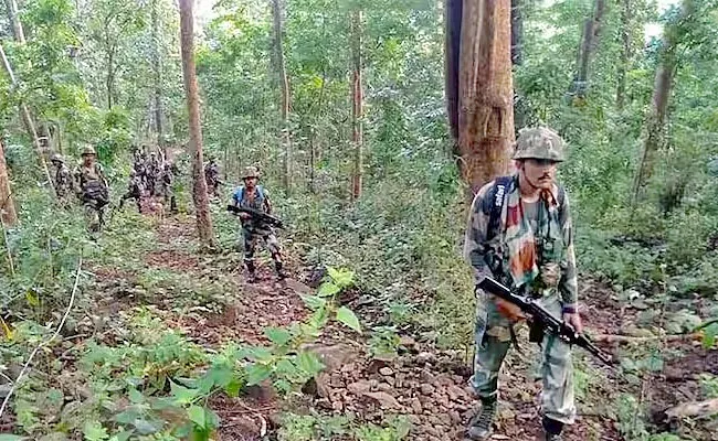Bastar Encounter:  Postmortoum For 29 Maoists Who Killed In Chhattisgarh - Sakshi