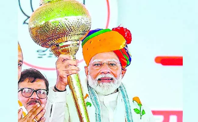 Hanuman Chalisa is Crime Under Congress Rule Says PM Modi - Sakshi