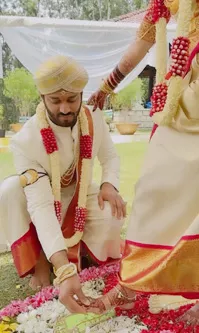 Telugu Serial Actor Akarsh Wedding And Wife Details