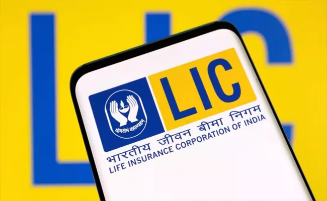 LIC premiums collected high on April about Rs 12384 Crores