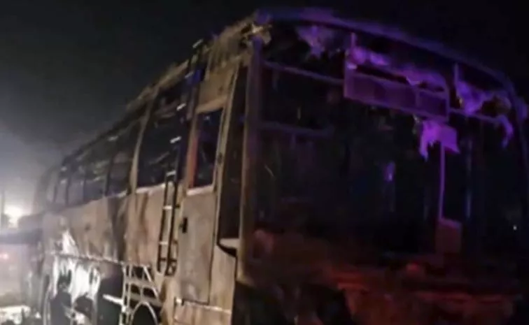 bus catches fire several deceased in haryana