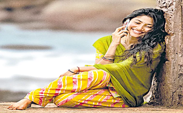 Sai Pallavi special poster is released from Tandel Movie
