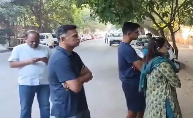 Team India Head Coach Rahul Dravid Cast His Vote In General Elections 2024