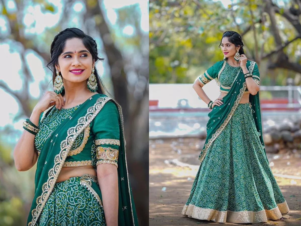 Serial Beauty Tejaswini Gowda With Cute Pics  - Sakshi