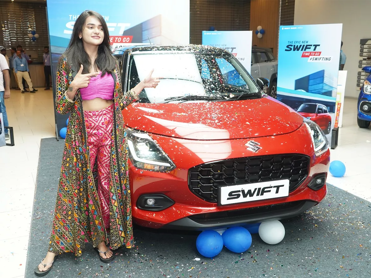 Bigg Boss fame Sri Satya unveils New Epic Swift car launched photos