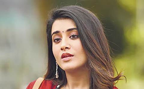 oka parvathi iddaru devadasulu movie latest update