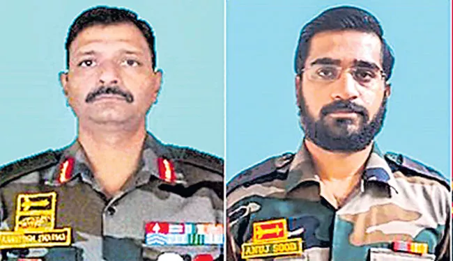 Colonel And Major among 5 personnel lifeless in encounter in Kashmir - Sakshi