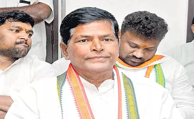 Congress leader Chinna Reddy Comments After Graduate MLC Results - Sakshi