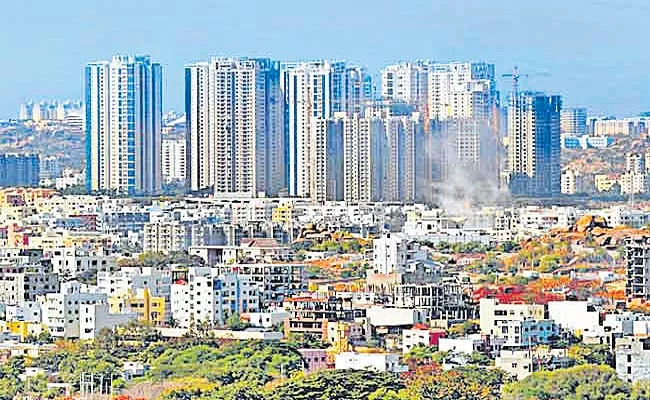 Hyderabad Tops In Realty Investments - Sakshi