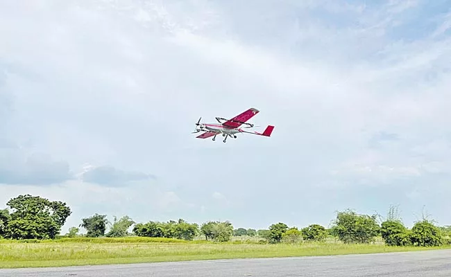 T Works Develops New AMRT25 Drone UAV Which Covers 45 Kms In 33 Mins - Sakshi