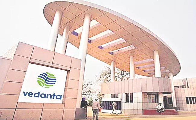 Vedanta to pay Rs 117. 1 billion in dividends as Q4 profit drops - Sakshi