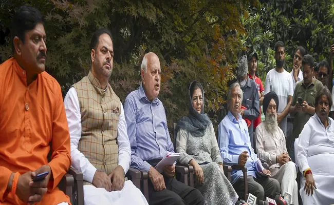 Not ready to accept inclusion of non-locals in Jammu Kashmir voter list - Sakshi