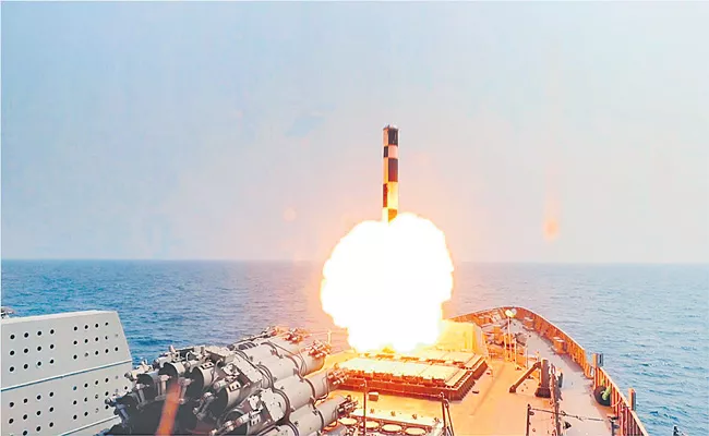 indian navy successfully tests brahmos missile - Sakshi