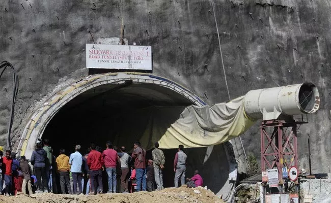 How The Uttarakhand Tunnel Collapse Rescue Operation Goes On - Sakshi