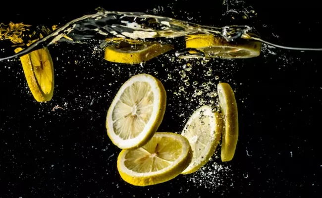 do you know drinking too much lemon water for weight loss can be harmful - Sakshi