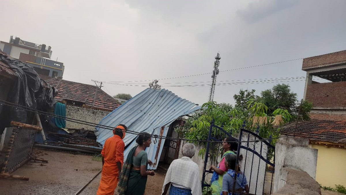 Heavy Rains in Telangana Today Photos - Sakshi24