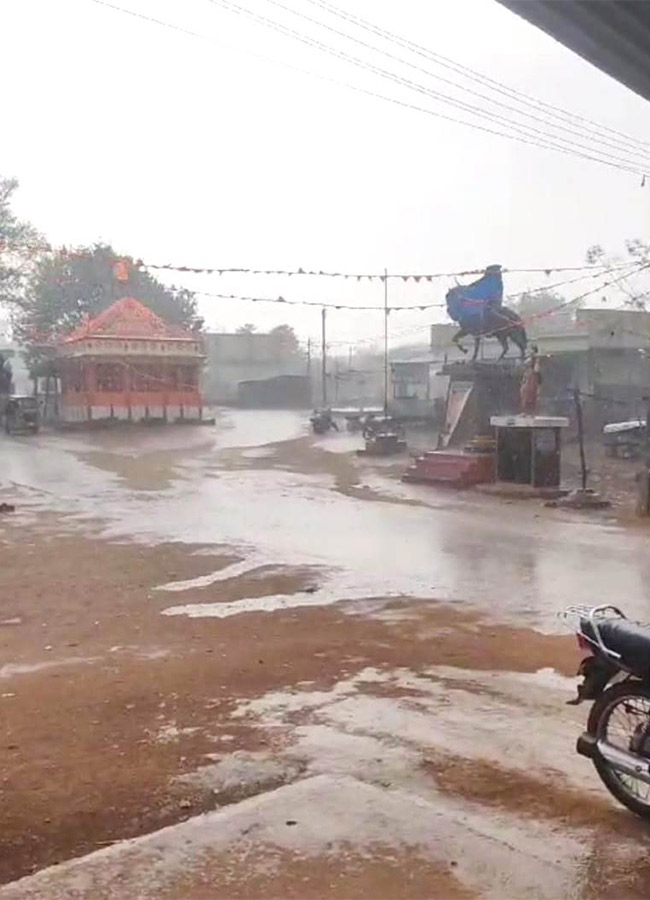 Heavy Rains in Telangana Today Photos - Sakshi27