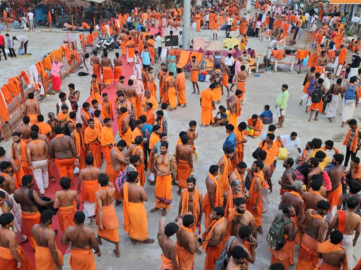 Kondagattu Anjaneya Swamy Temple Photos - Sakshi18