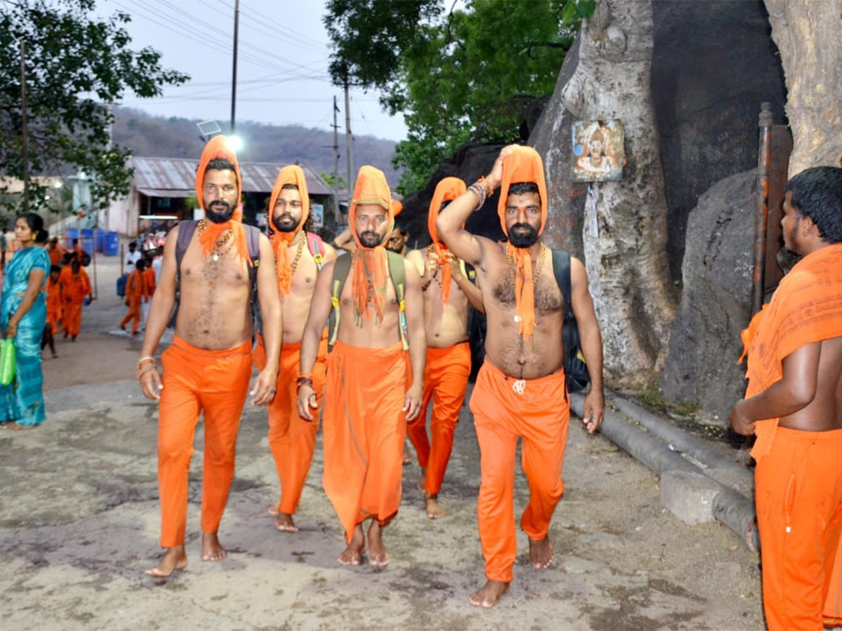 Kondagattu Anjaneya Swamy Temple Photos - Sakshi5