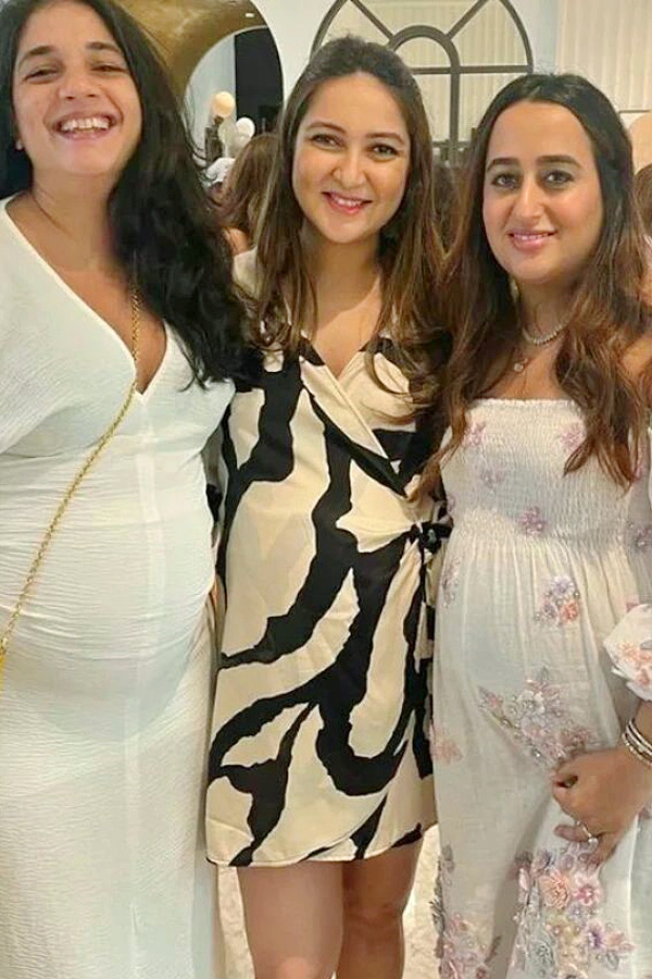 Natasha Dalal Baby Shower With Varun Dhawan Photos - Sakshi5