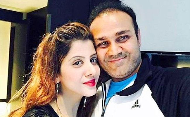 Virender Sehwag wife Aarti biography And personal information photos - Sakshi3