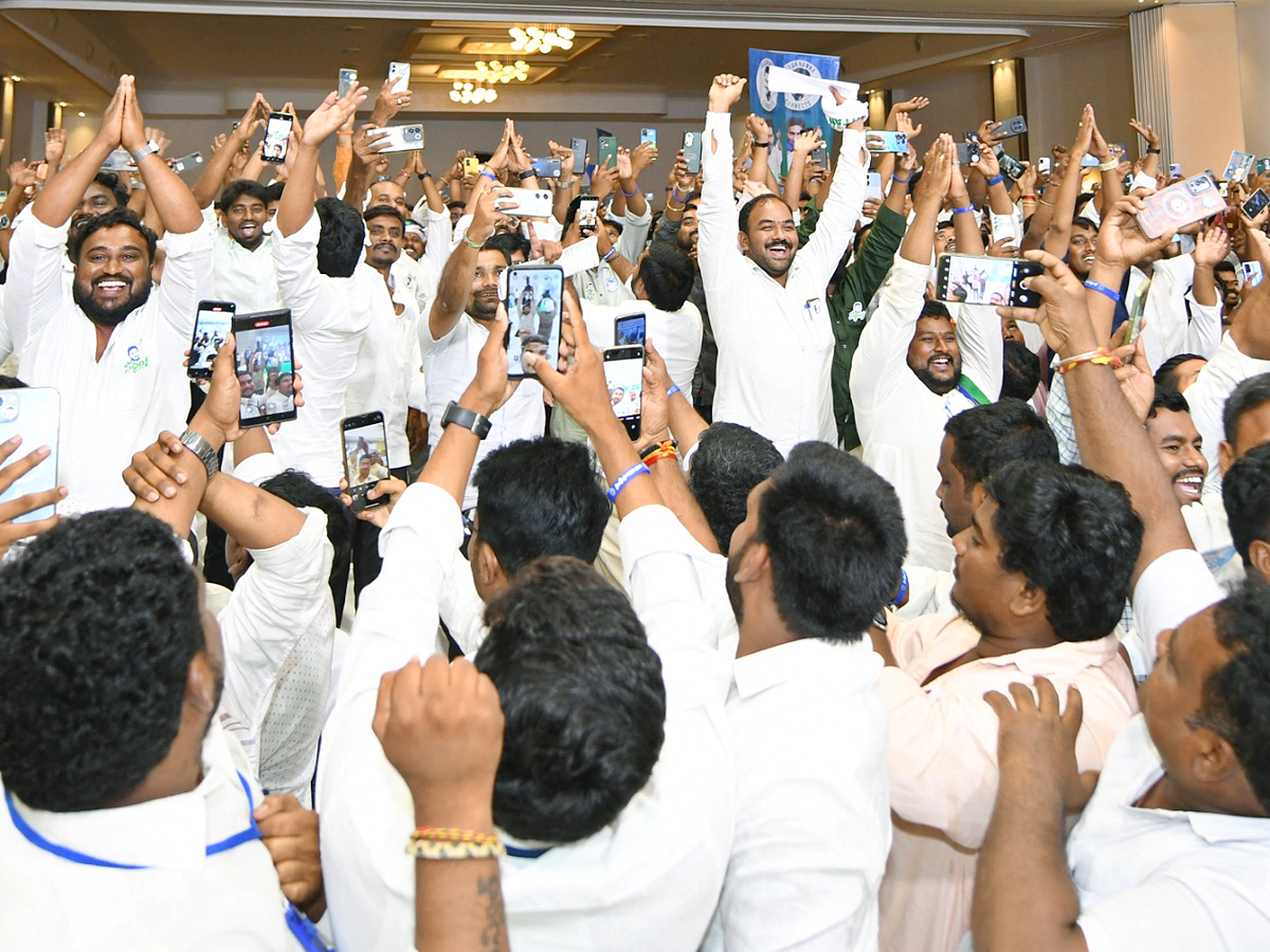  YSRCP Social Media Wing Activists About CM Jagan Governance Photos - Sakshi17