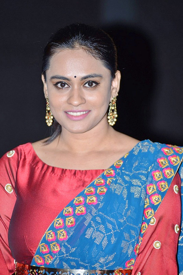 Intresting Facts About Anchor Geetha Bhagath Photos13