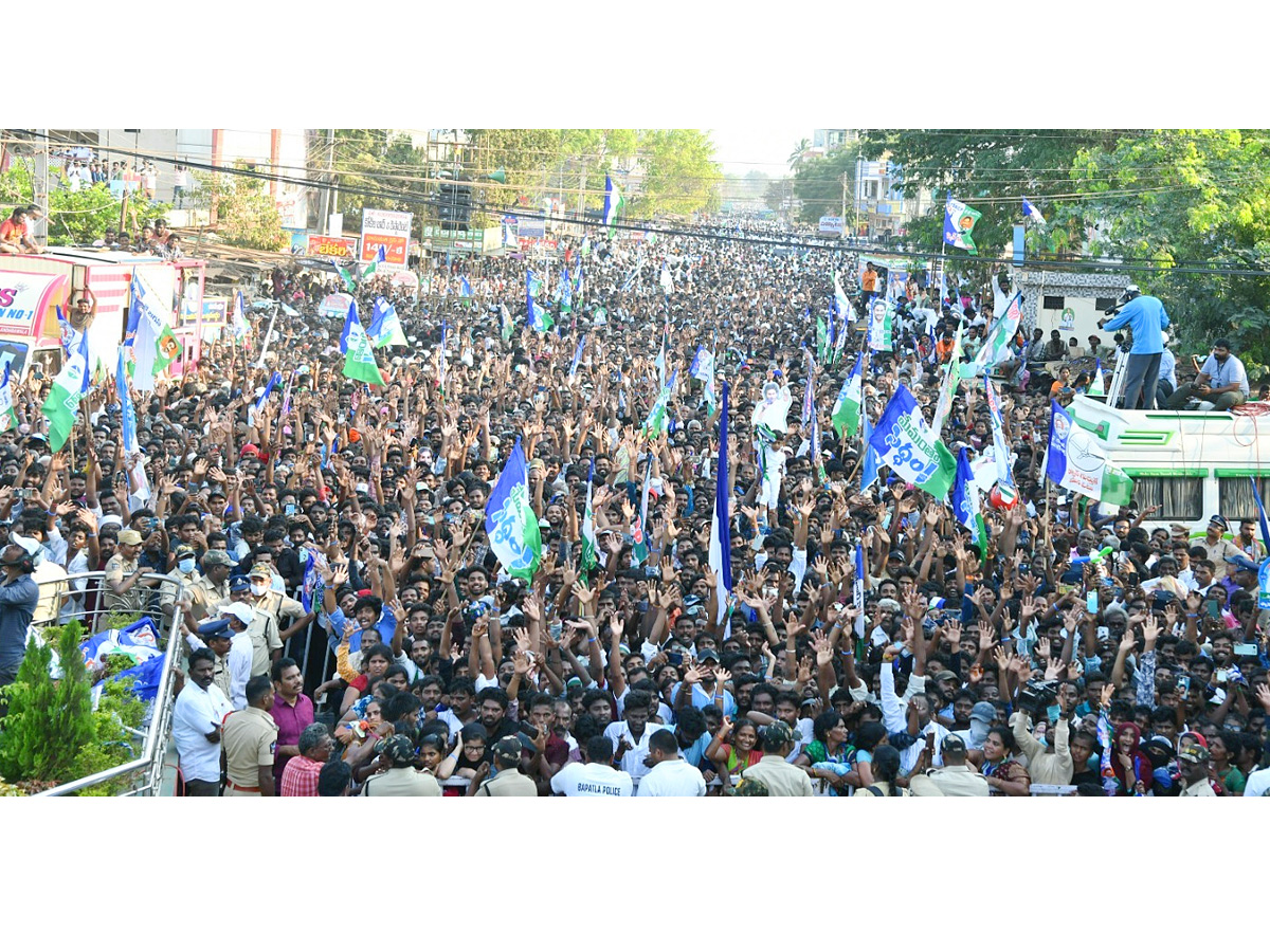 AP CM YS Jagan Public Meeting at Kandukur Photos6