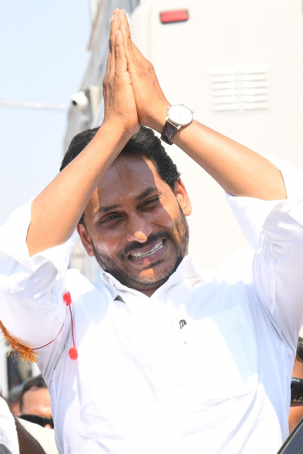 AP CM YS Jagan Public Meeting at Mydukur Photos19