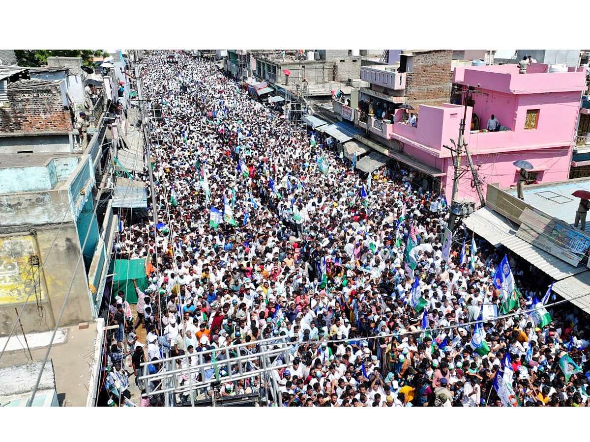 AP CM YS Jagan Public Meeting at Mydukur Photos13