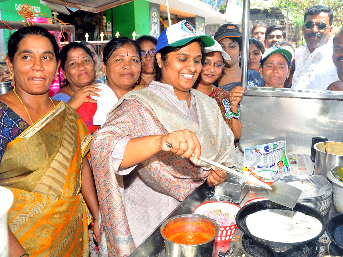  Best Photos of The Day in AP and Telangana Photo Gallery5