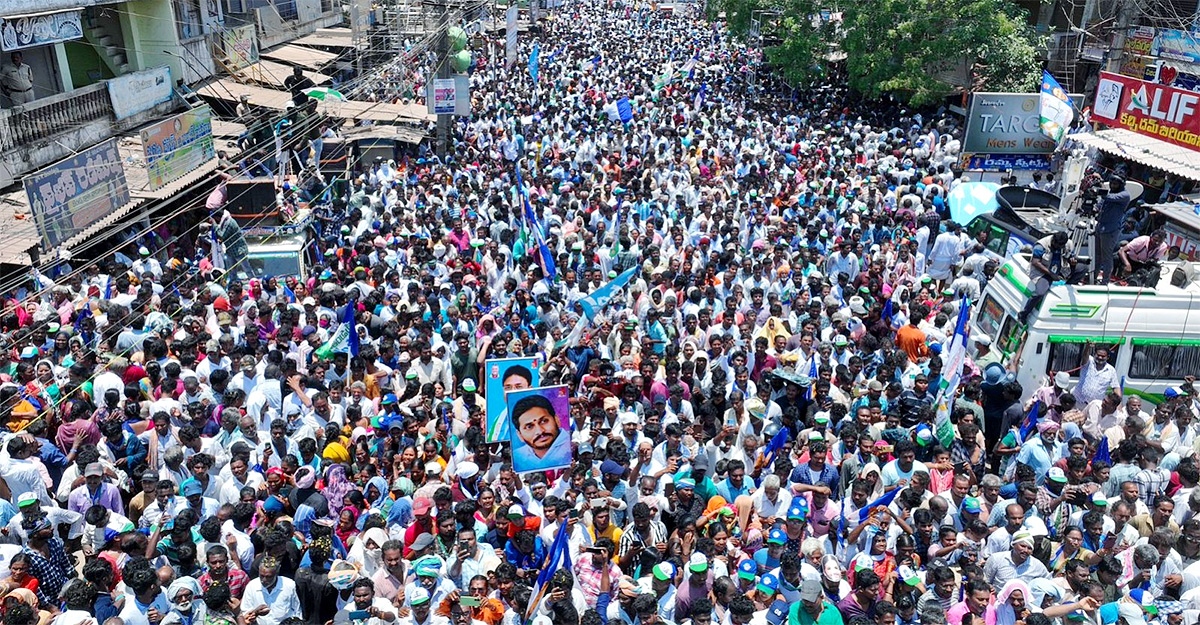 CM Jagan Election Campaign Day-3 Photos11