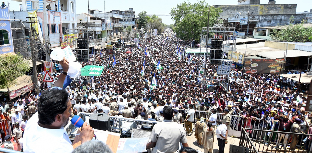 CM Jagan Election Campaign Day-3 Photos14