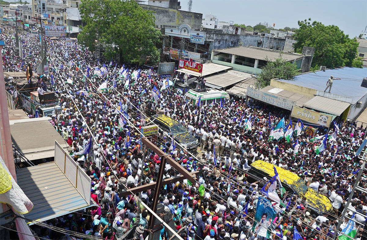 CM Jagan Election Campaign Day-3 Photos9