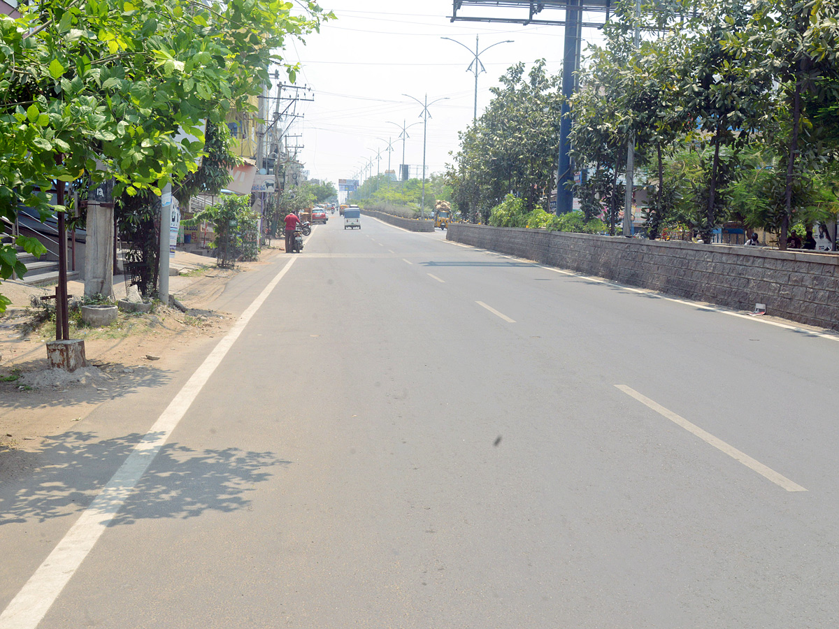 Heavy Heat Waves in Telugu States Photos9