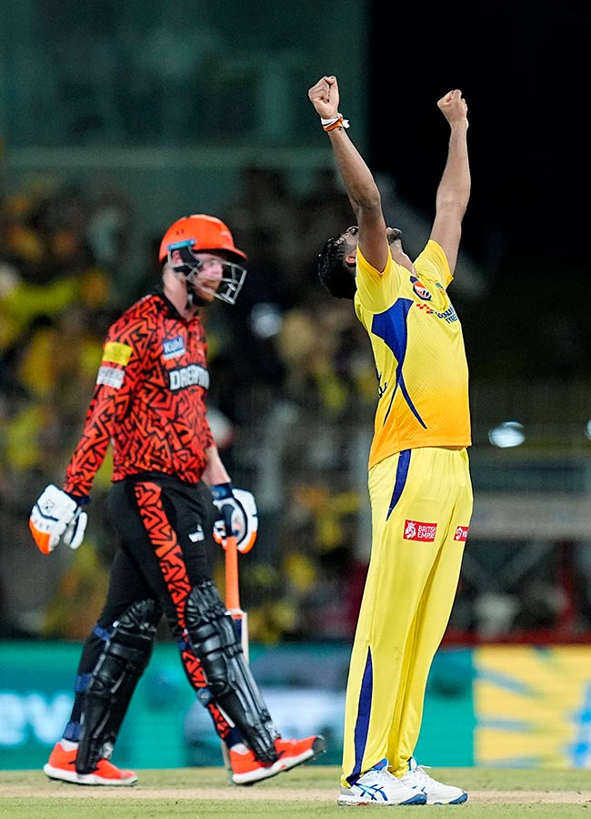 IPL 2024 cricket match between Chennai Super Kings and Sunrisers Hyderabad9