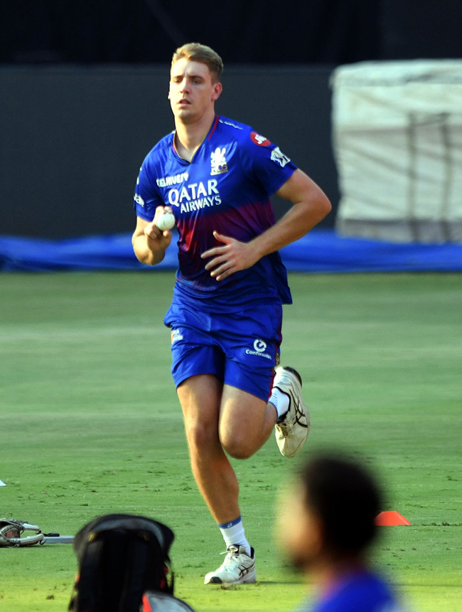 SRH And RCB Players Practice Session At Uppal Stadium Special Photos29