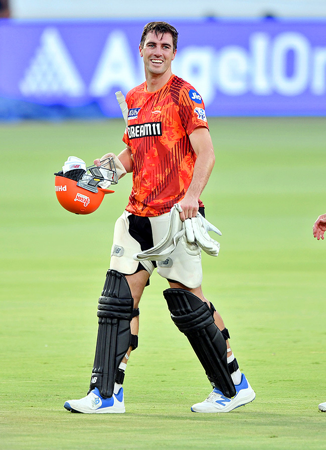 SRH And RCB Players Practice Session At Uppal Stadium Special Photos9