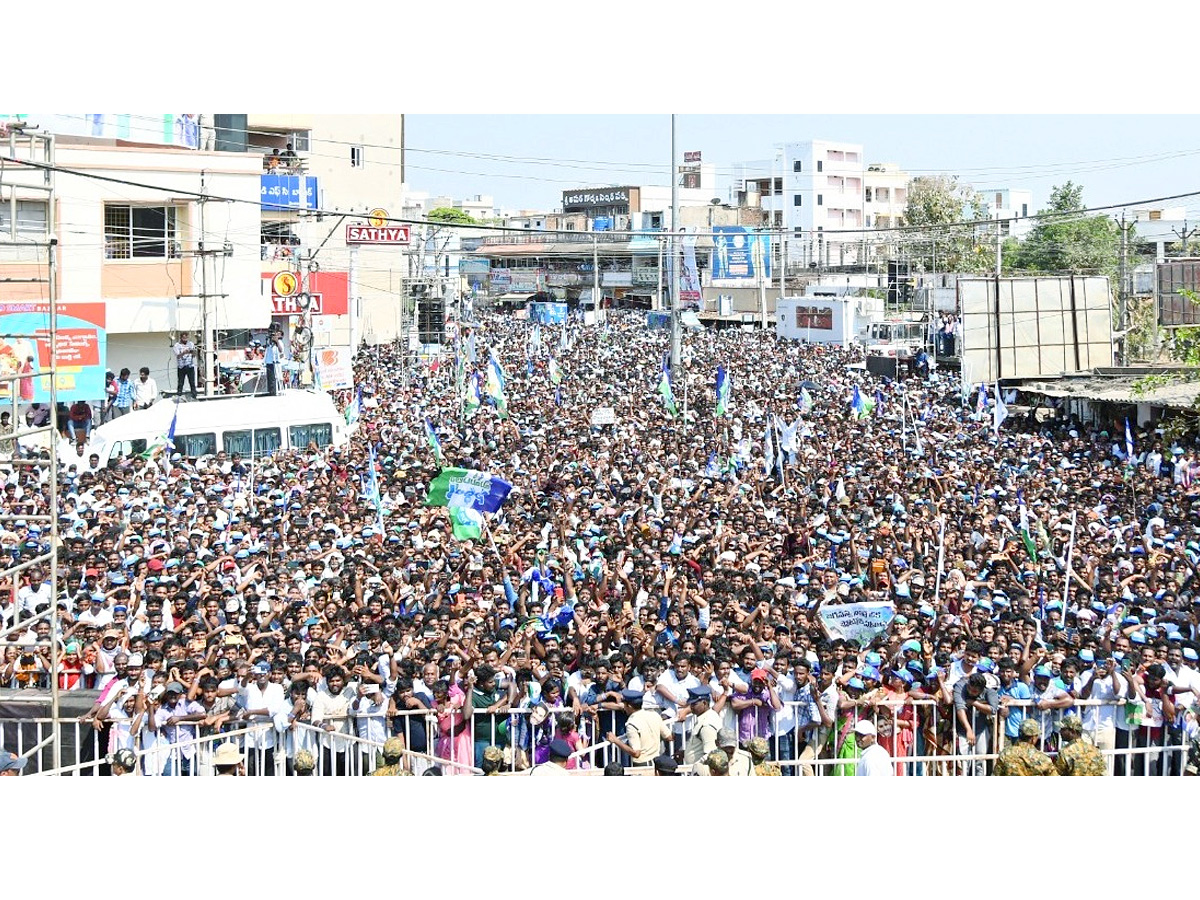 YS Jagan Public Meeting At Venkatagiri Photos3