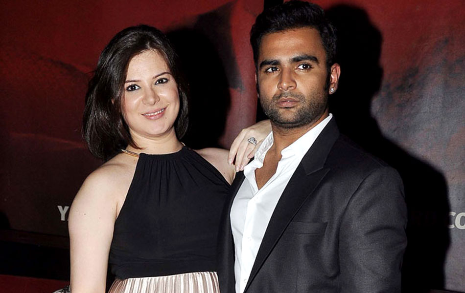 sunny lenoe and sachin joshi attends premiere of Jackpot movie12