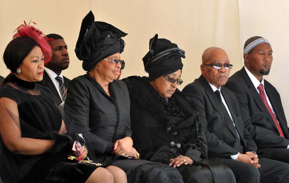 Nelson Mandela buried in the rolling hills of South Africa13