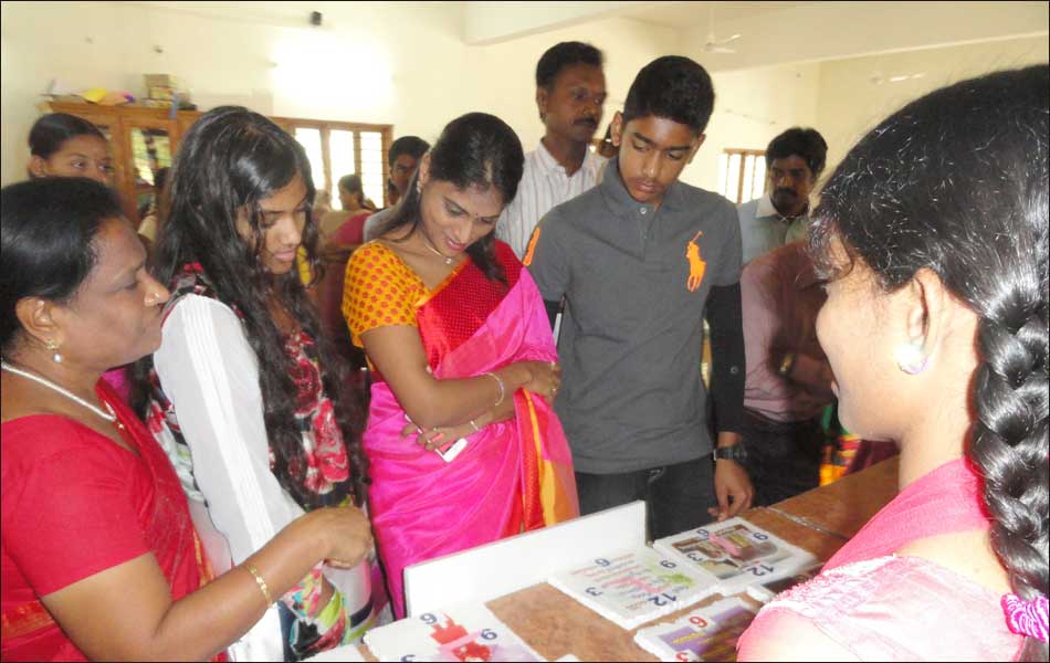 Jagan Mohan Reddy  Christmas celebrations7